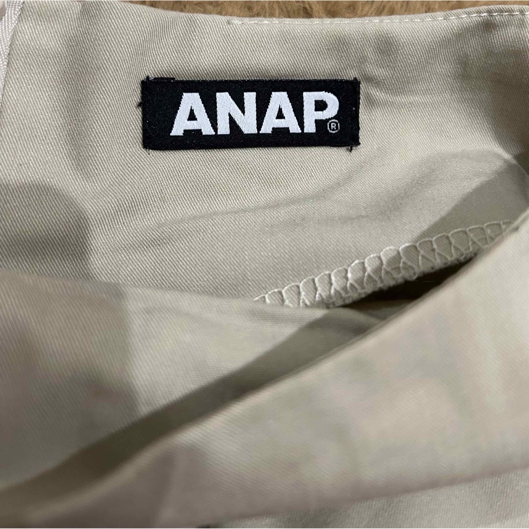 ANAP(アナップ)の匿名発送込　ANAP ミニスカート　ショートパンツ　ベージュ　フリル　フレア レディースのパンツ(ショートパンツ)の商品写真