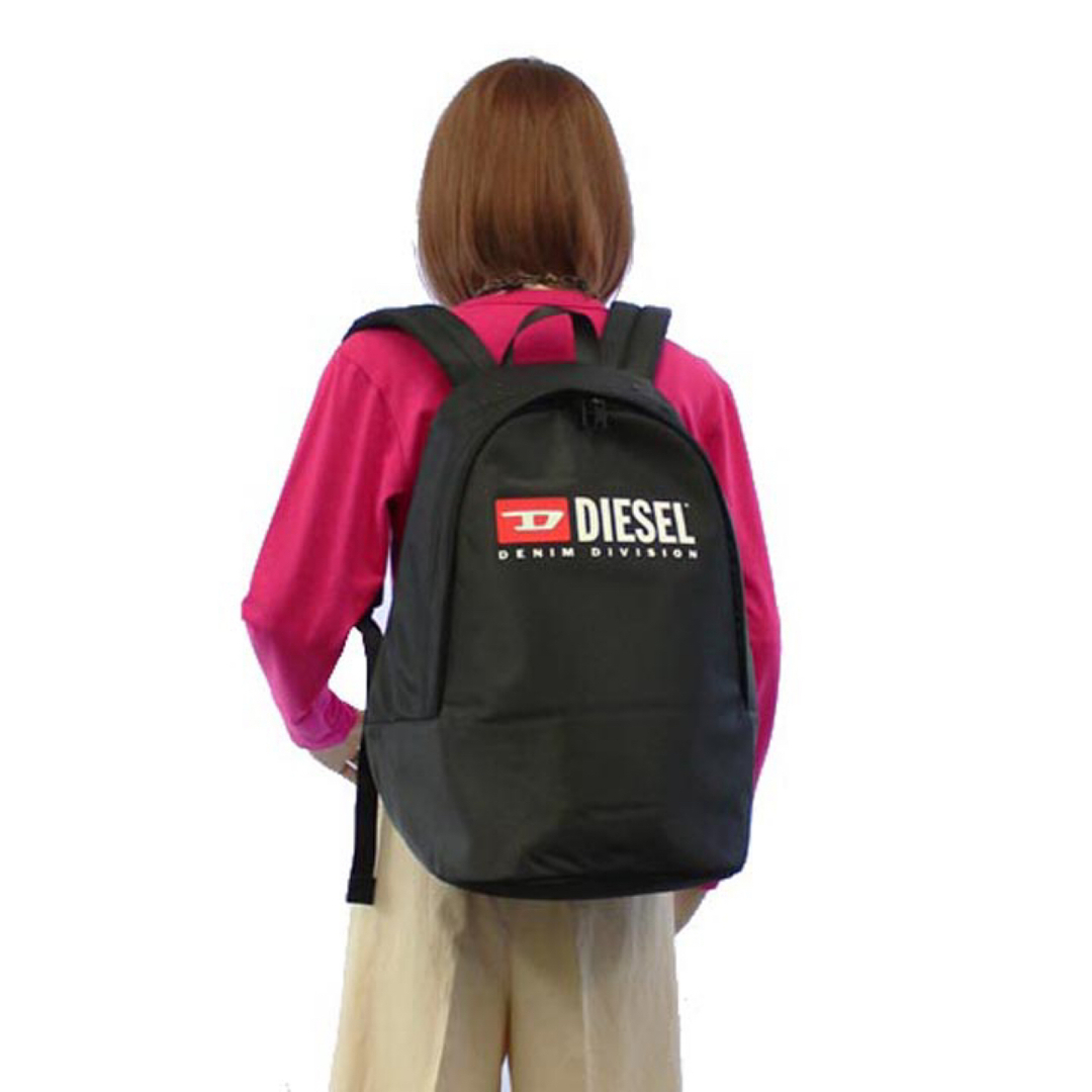 DIESEL(ディーゼル)の新品 DIESEL ディーゼル バックパック X09550 ブラック  メンズのバッグ(バッグパック/リュック)の商品写真