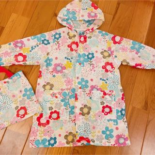 マメールマディ(Ma mere m'a dit)の専用　マメールマディ　花柄　レインコート　キッズ(レインコート)