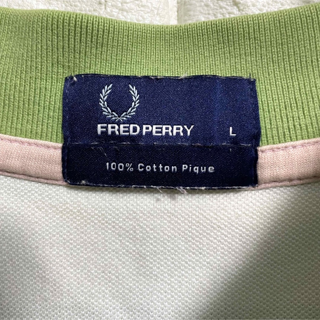 FRED PERRY(フレッドペリー)のフレッドペリー　半袖ポロシャツ　ボーダー　刺繍ロゴ　メンズLサイズ メンズのトップス(ポロシャツ)の商品写真