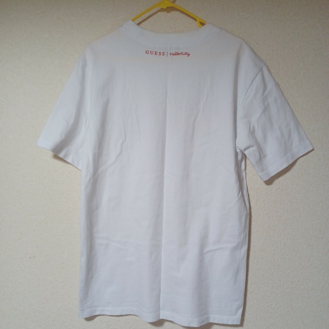 GUESS(ゲス)のキティ ゲス ロゴ 半袖 Tシャツ メンズのトップス(Tシャツ/カットソー(半袖/袖なし))の商品写真