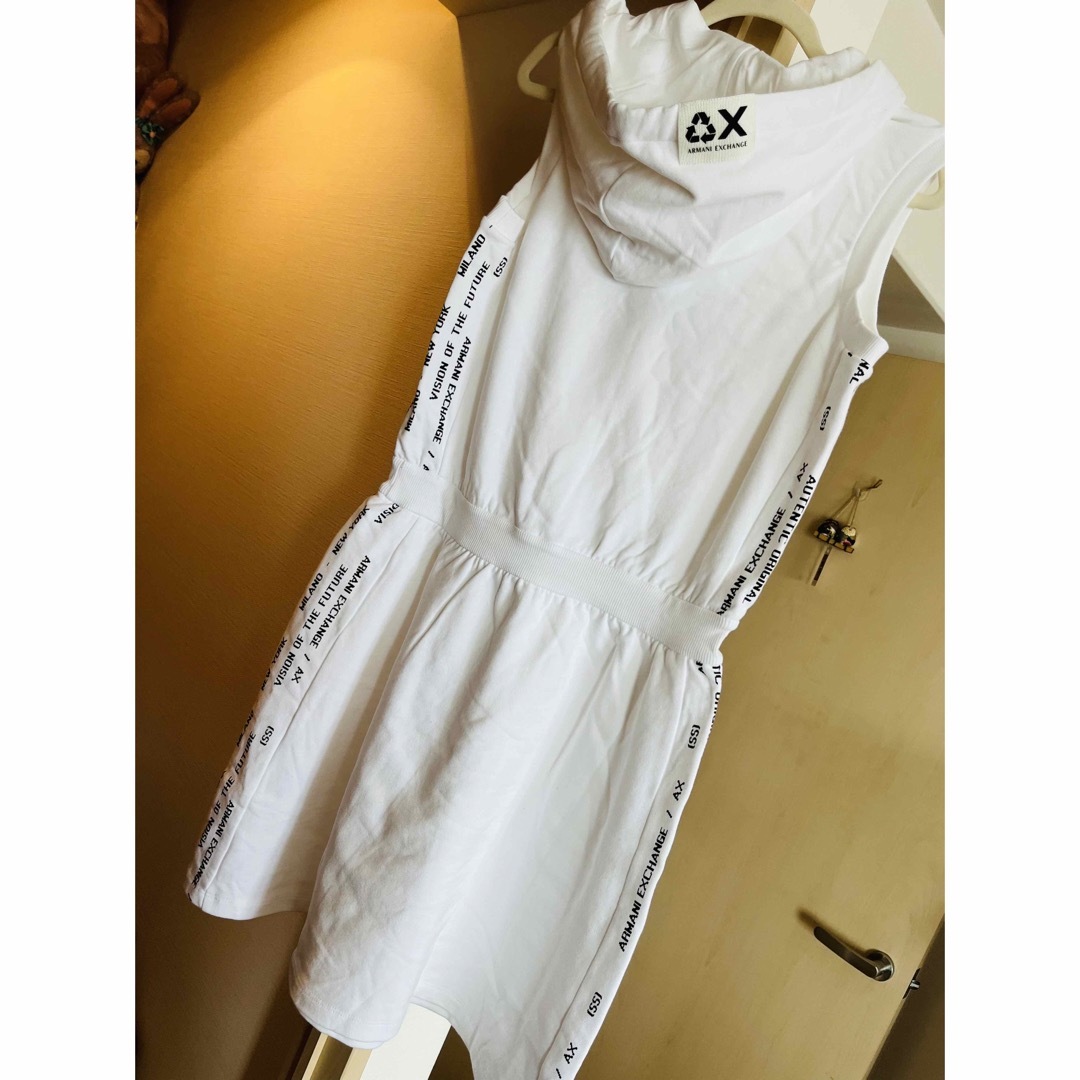 ARMANI EXCHANGE ノースリーブフーディワンピース