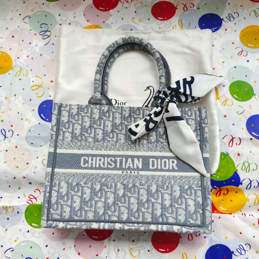 Christian Dior - 防塵袋付き⭐ディオール トートバッグ本日特価!!感謝 Sale グレー💖の通販 by ミラ🔊's shop