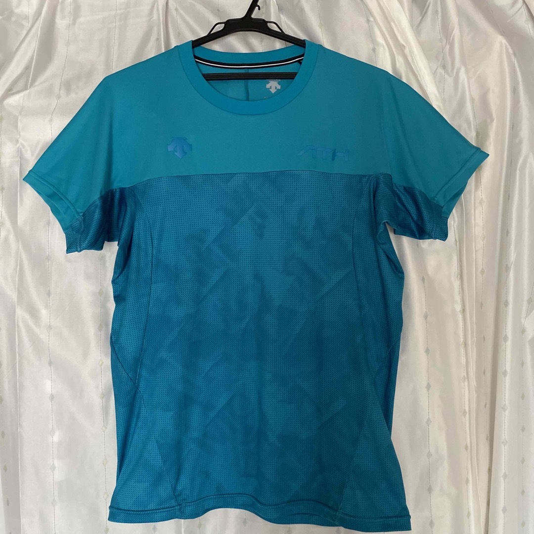 DESCENTE(デサント)のDESCENTE 半袖Tシャツ スポーツ/アウトドアの野球(ウェア)の商品写真