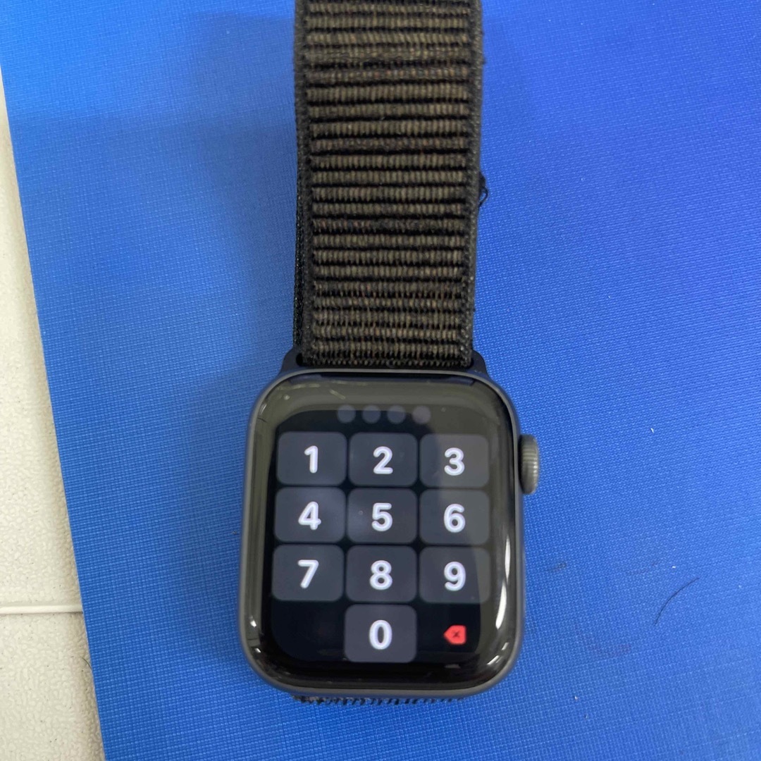 無Bluetooth対応Apple Watch Series 4  40mm グレイアルミ  GPS