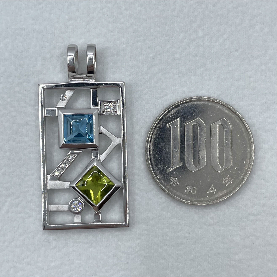 アウトレット 美品 k18WG トパーズ ペリドット ダイヤ0.1ct ペンダント