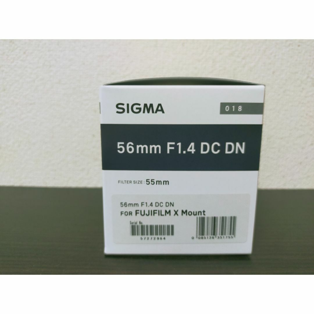 SIGMA(シグマ)のシグマ 56mm F1.4 DC DN 富士フイルムXマウント スマホ/家電/カメラのカメラ(レンズ(単焦点))の商品写真