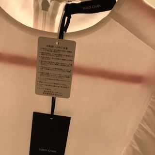 YOKO CHAN - 新品タグ付き ヨーコチャン パフスリーブフリルトリム