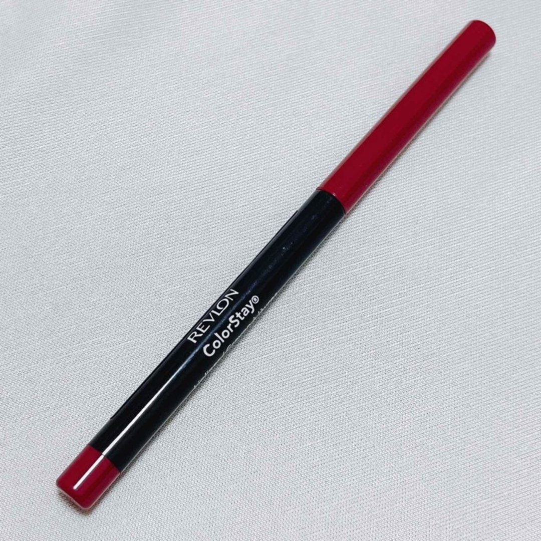 REVLON(レブロン)の【廃盤品】REVLON カラーステイ リップライナー 102 BERRES コスメ/美容のベースメイク/化粧品(リップライナー)の商品写真