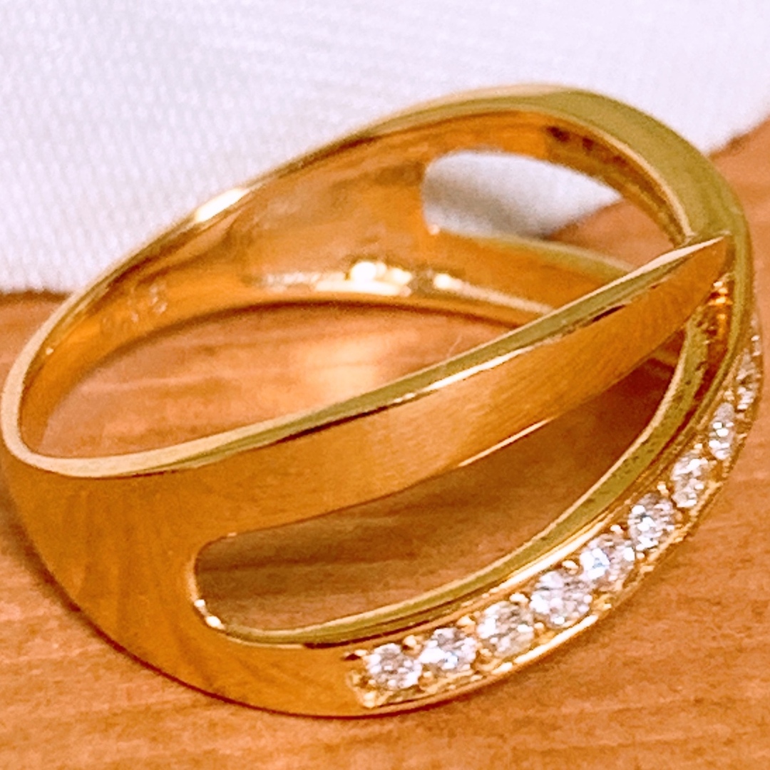 ゴッホ 星月夜 美品❗️D0.15CT✨k183連風ダイヤモンドリング k18