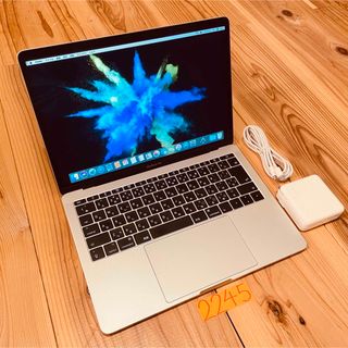 マック(Mac (Apple))のMacBook pro 13インチ 2017 256GBSSD(ノートPC)