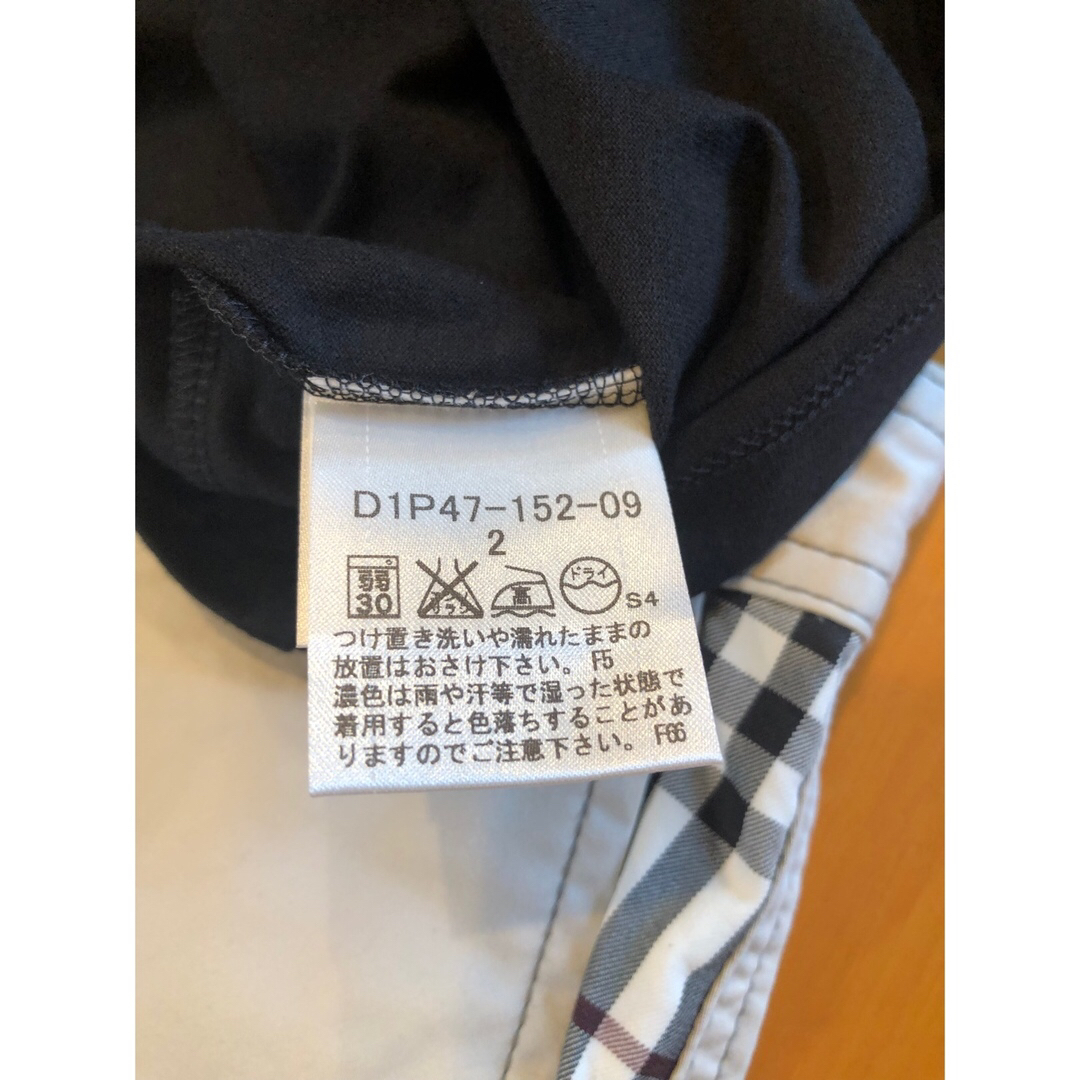 新品未使用バーバリー❤️Vネック Tシャツ バーバリーロゴ、マーク刺繍 黒
