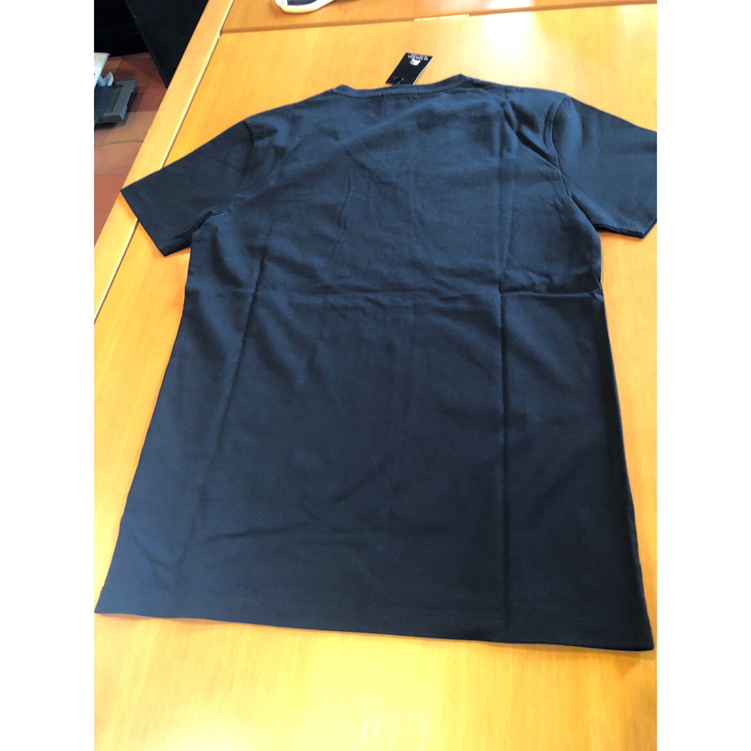 新品未使用バーバリー❤️Vネック Tシャツ バーバリーロゴ、マーク刺繍 黒