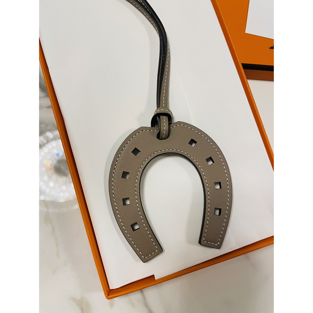 Hermes - 未使用 エルメス パドック チャーム 馬蹄の通販 by 3's shop
