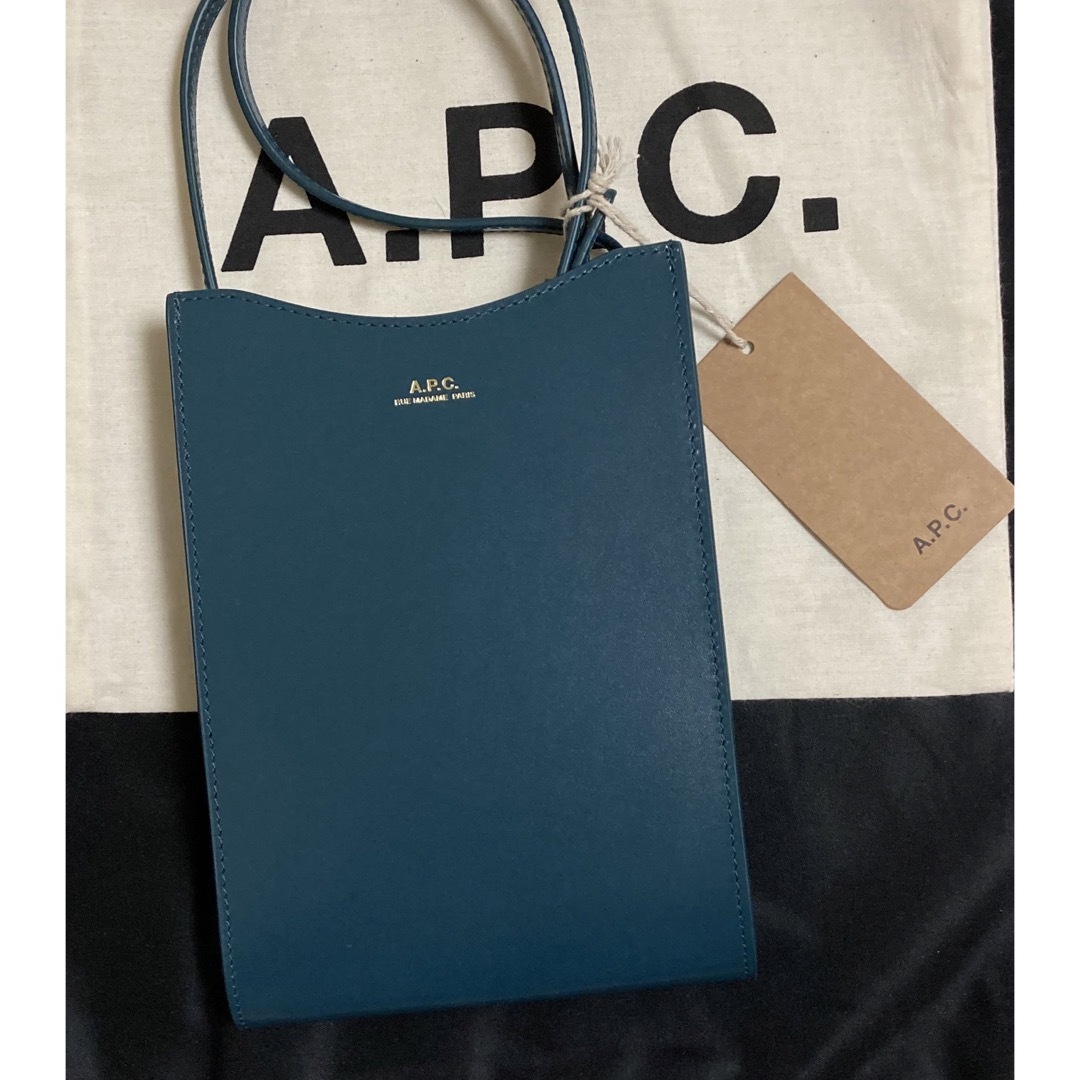 ★新品【A.P.C.】スムースレザー Jamie neck pouch