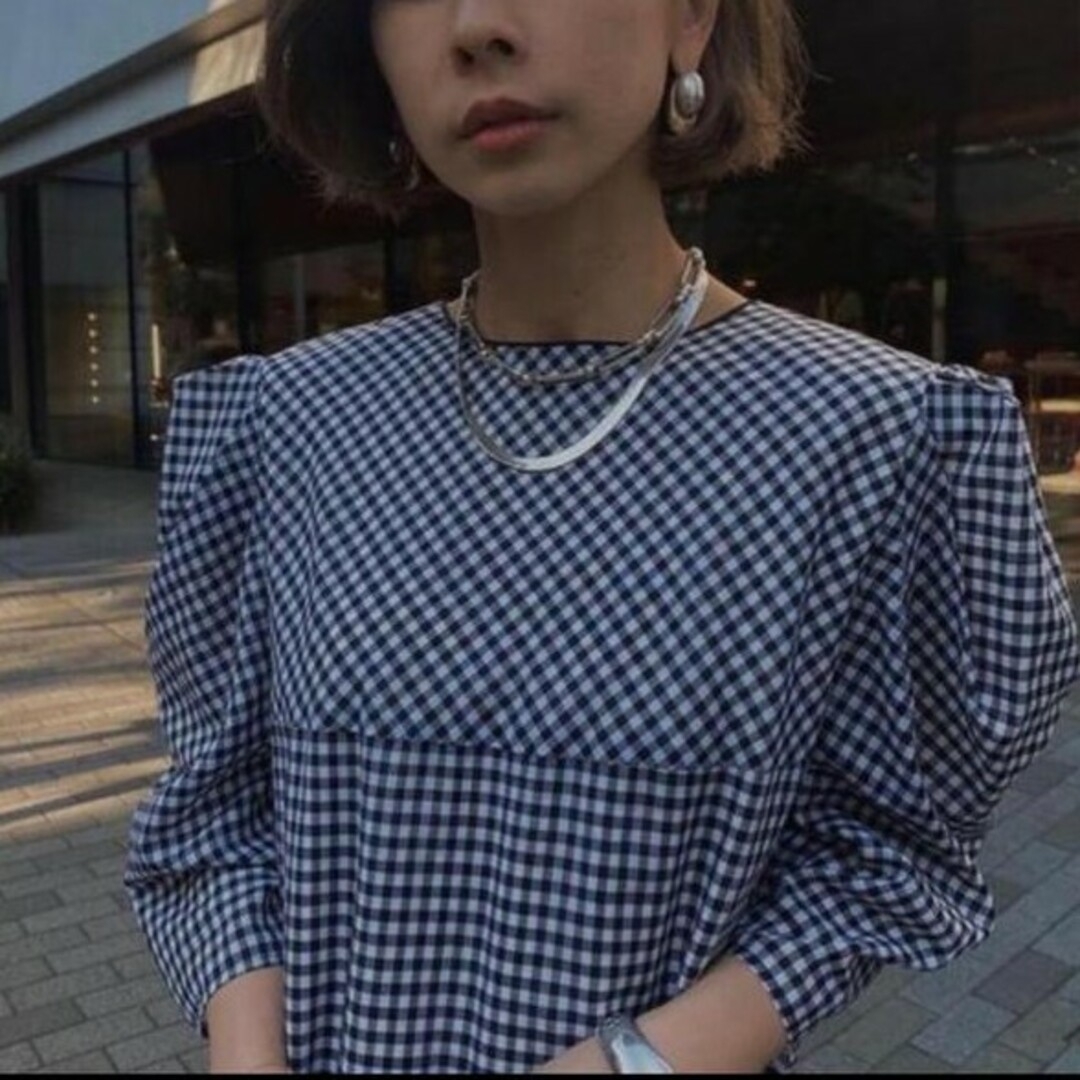 Ameri VINTAGE(アメリヴィンテージ)のAmeri　MEDI GINGHAM CHECK 2WAY PUF レディースのワンピース(ロングワンピース/マキシワンピース)の商品写真