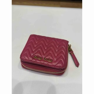 【 美品 正規品 】 miumiu マトラッセ キルティング 財布