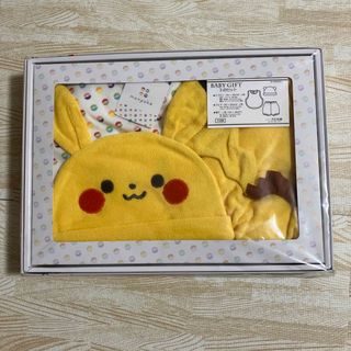 ポケモン(ポケモン)のピカチュウ　エプロン、ブルマ、帽子セット　未開封(その他)