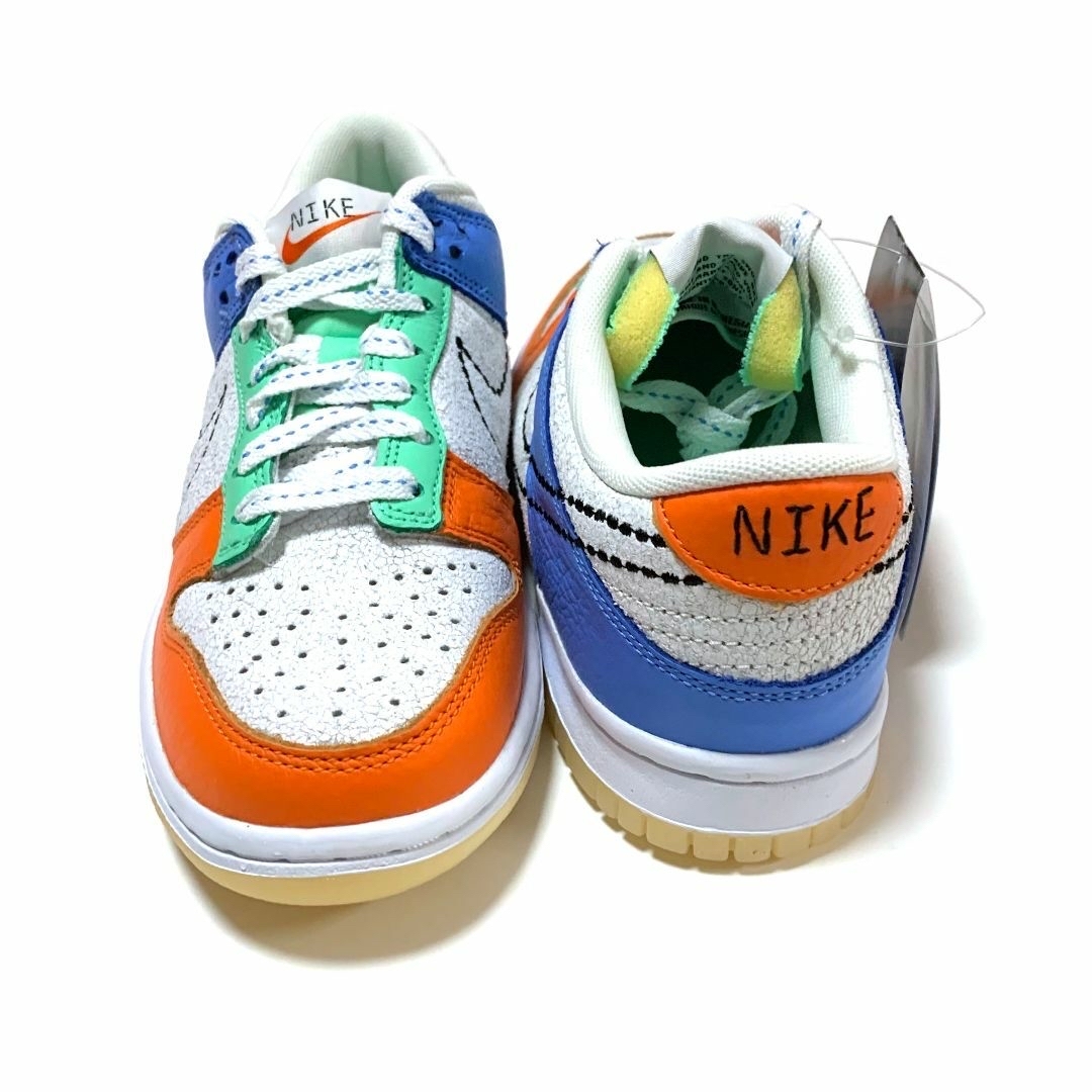 NIKE(ナイキ)の新品　24.0cm　ナイキ　ダンクロウＧＳ　ホワイト　ジュニア　シューズ レディースの靴/シューズ(スニーカー)の商品写真