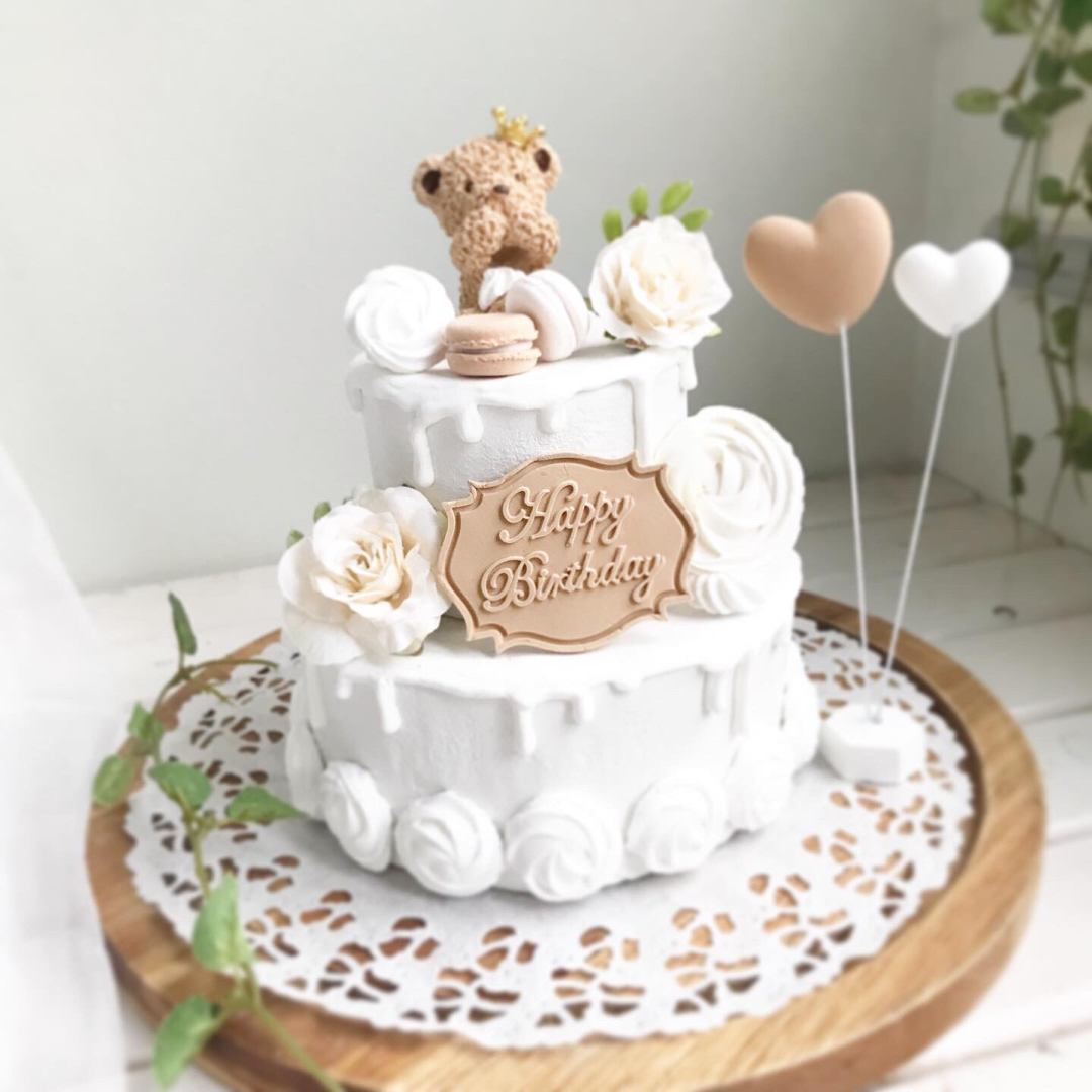59)クレイケーキ 白薔薇3段 ウェディング ハーフバースデー 誕生 59)クレイケーキ 白薔薇3段 ウェディング ハーフバースデー 誕生