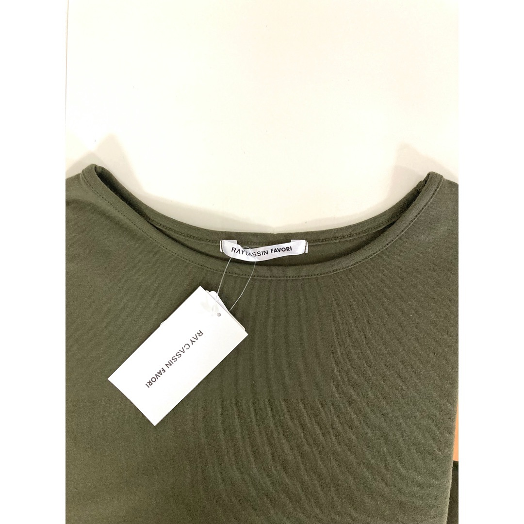 RAY CASSIN FAVORI(レイカズンフェバリ)のRAY CASSIN FAVORI Tシャツ レディースのトップス(Tシャツ(半袖/袖なし))の商品写真