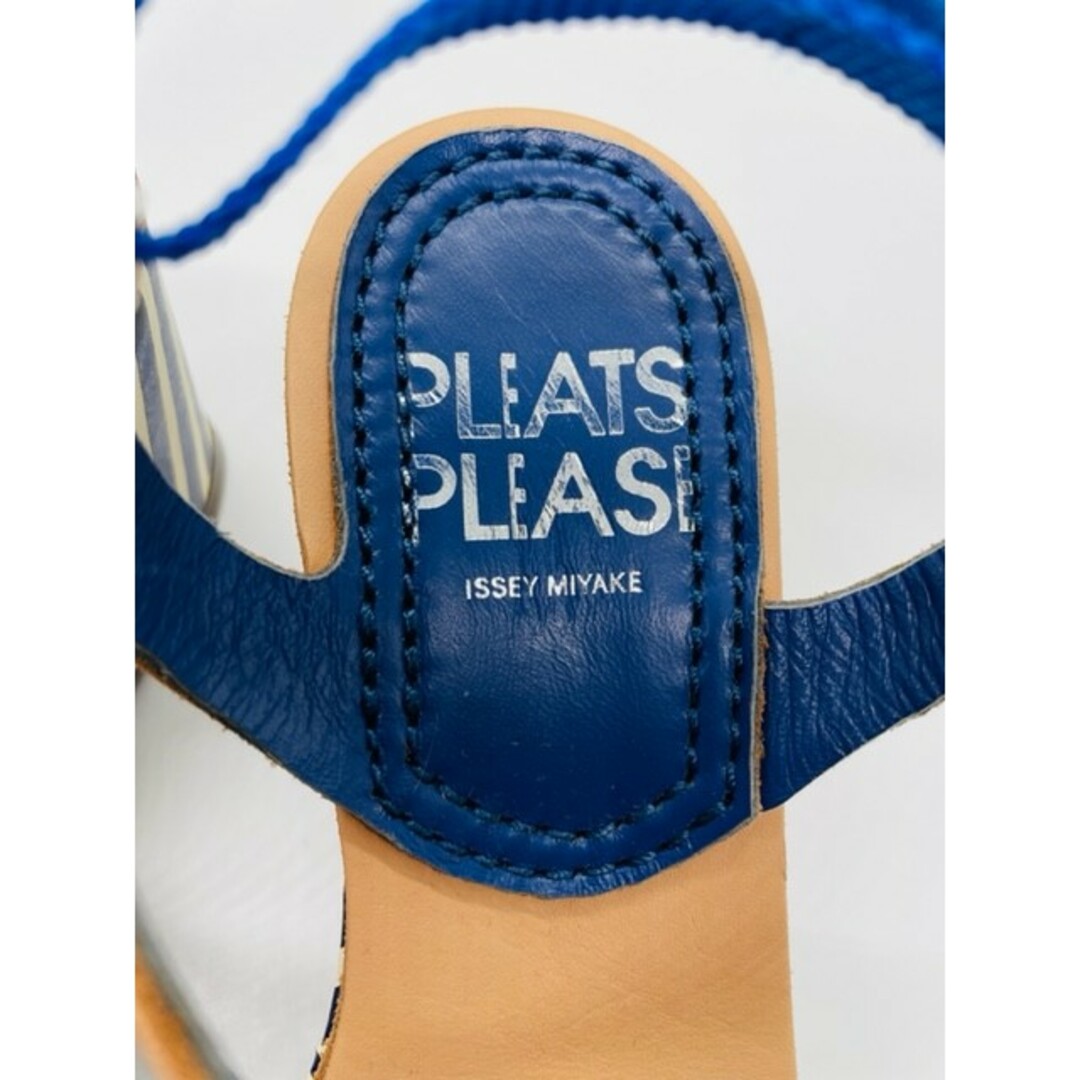 PLEATS PLEASE ISSEY MIYAKE(プリーツプリーズイッセイミヤケ)の【PLEATS PLEASE ISSEY MIYAKE】未使用品 サンダル S レディースの靴/シューズ(サンダル)の商品写真