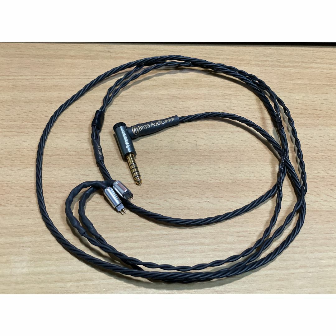 Brise audio YATONO 2pin 4.4mm （改造品） スマホ/家電/カメラのオーディオ機器(ヘッドフォン/イヤフォン)の商品写真