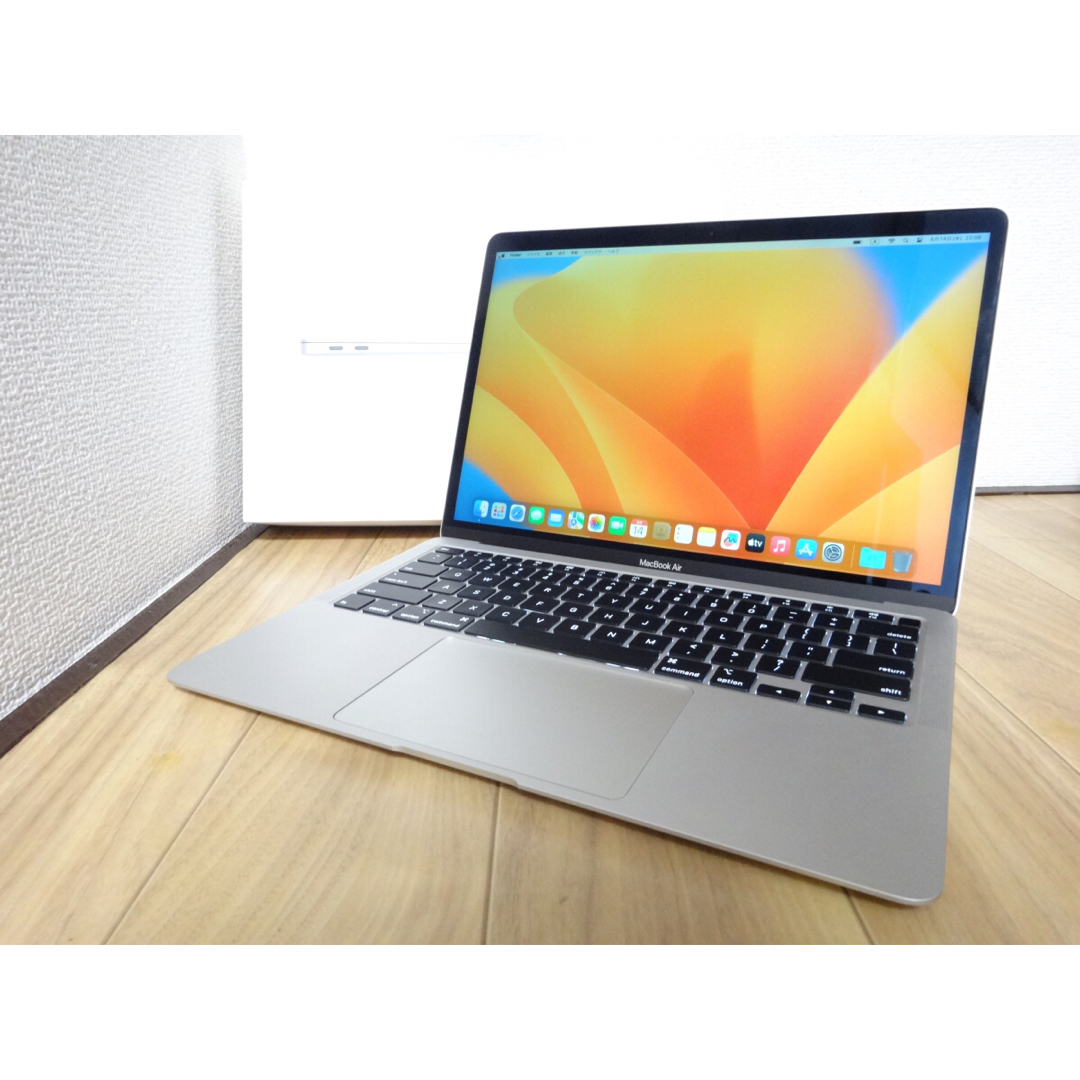 Mac (Apple)(マック)の美品 MacBook Air 2020 シルバー i3 256GB A2179 スマホ/家電/カメラのPC/タブレット(ノートPC)の商品写真