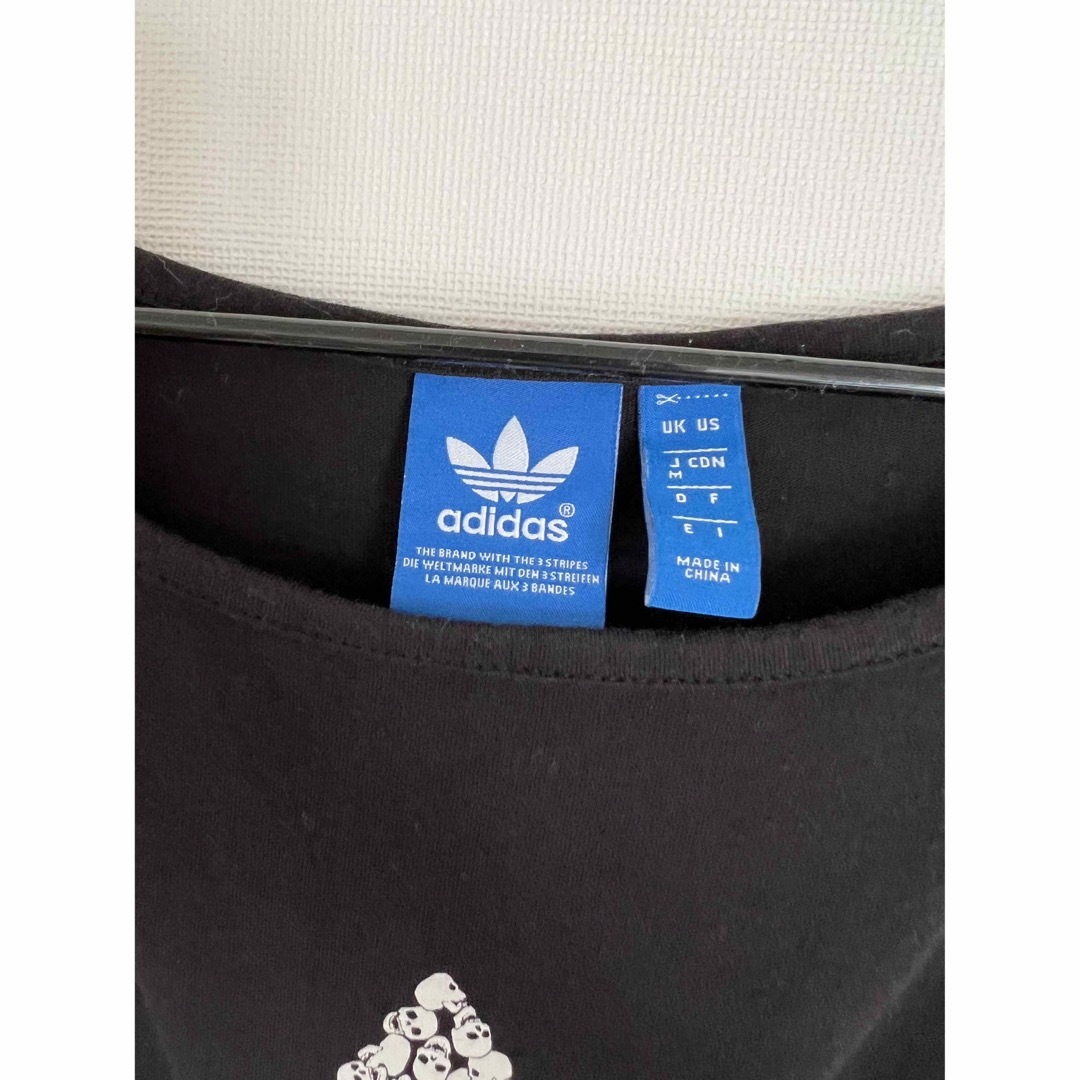 adidas(アディダス)のadidas ティシャツ　トップス　黒 レディースのトップス(Tシャツ(半袖/袖なし))の商品写真