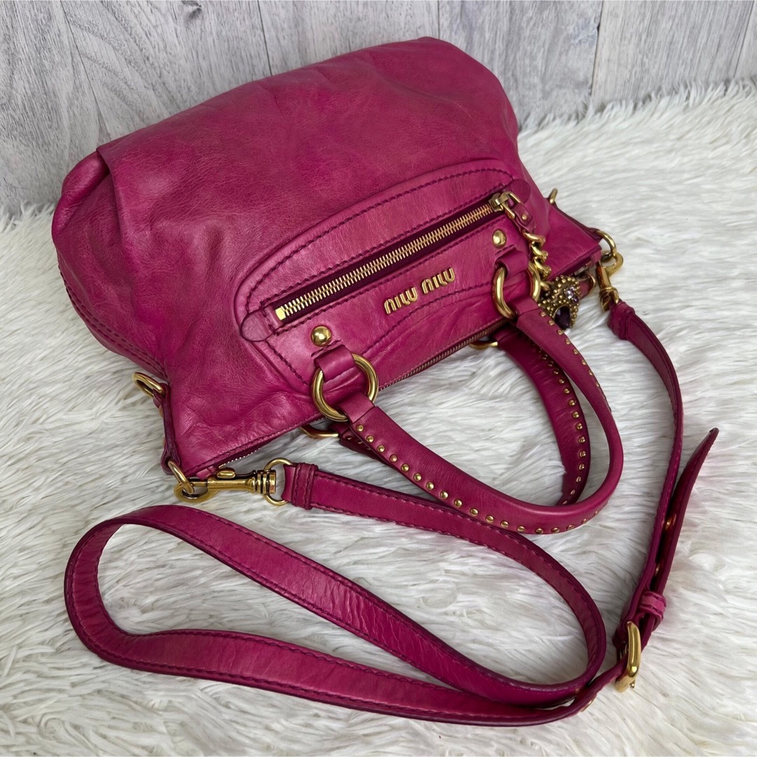 人気♡ハートチャーム♡ゴールド金具♡ミュウミュウ 2way ショルダーバッグ