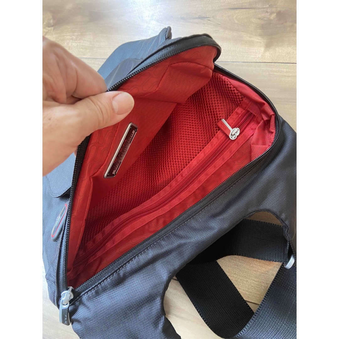 希少モデル TUMI バッグ トゥミ ボディバック【フラップ ボディバッグ