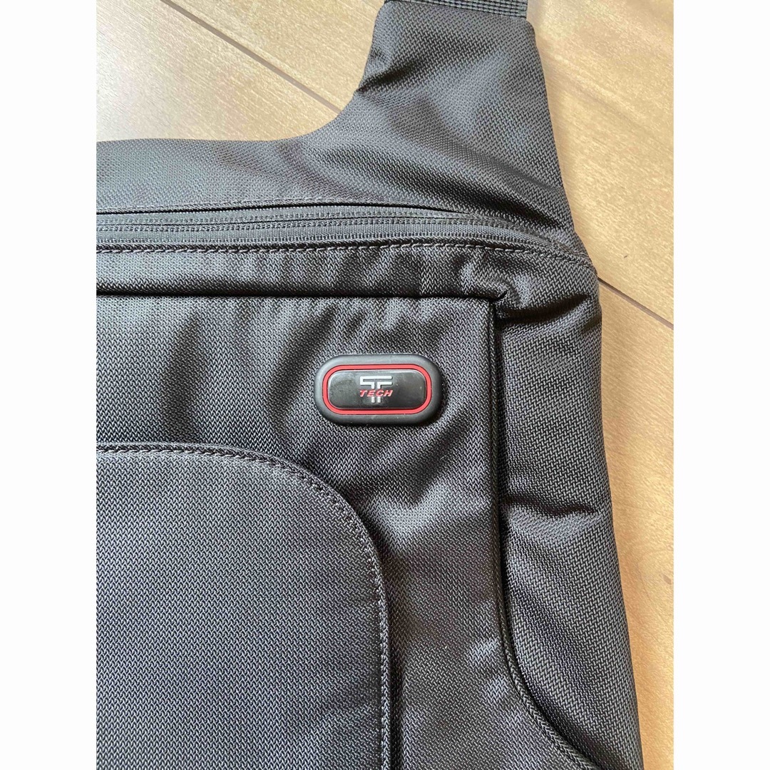 希少モデル TUMI バッグ トゥミ ボディバック【フラップ ボディバッグ