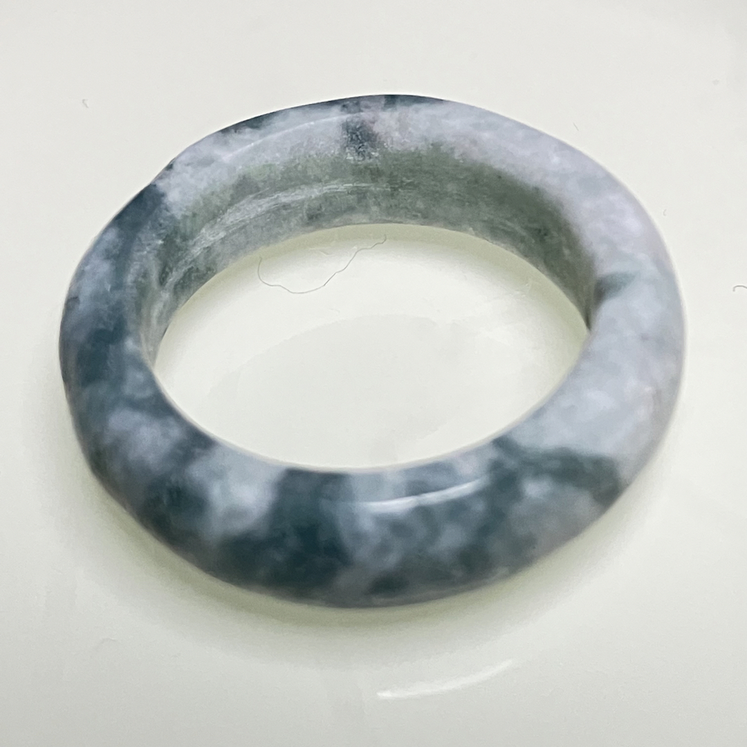 No.1048 硬玉翡翠の指輪 ◆ 糸魚川 小滝産 ◆ 天然石 レディースのアクセサリー(リング(指輪))の商品写真