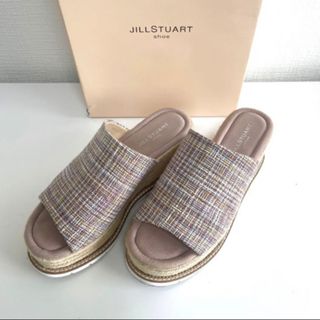 ジルスチュアート(JILLSTUART)のJILL STUARTジルスチュアート　サンダル(サンダル)