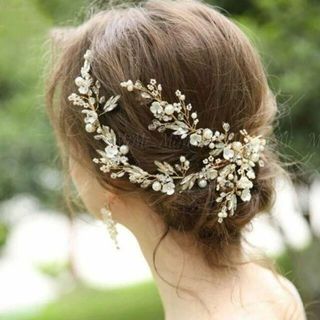 ☆新品 ウェディング ヘッドドレス ゴールド ヘアアクセサリー 結婚式髪飾り(その他)