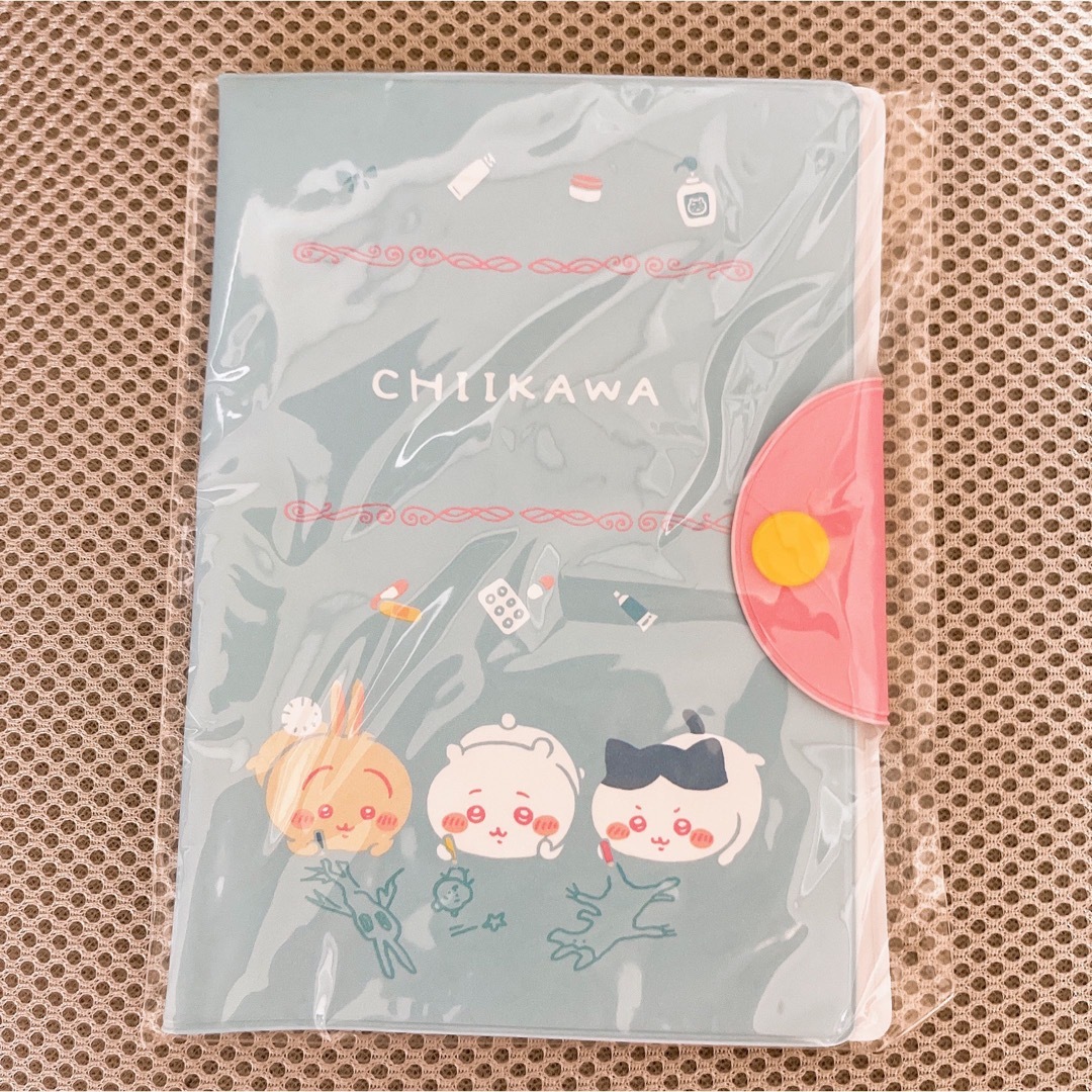 ちいかわ(チイカワ)のちいかわ ハチワレ うさぎ マツキヨ お薬手帳 マルチケース エンタメ/ホビーのコレクション(ノベルティグッズ)の商品写真