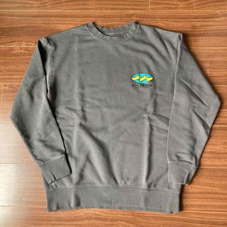 ビラボン(billabong)の新品 BILLABONG ビラボン グレー トレーナー バックプリント M(スウェット)