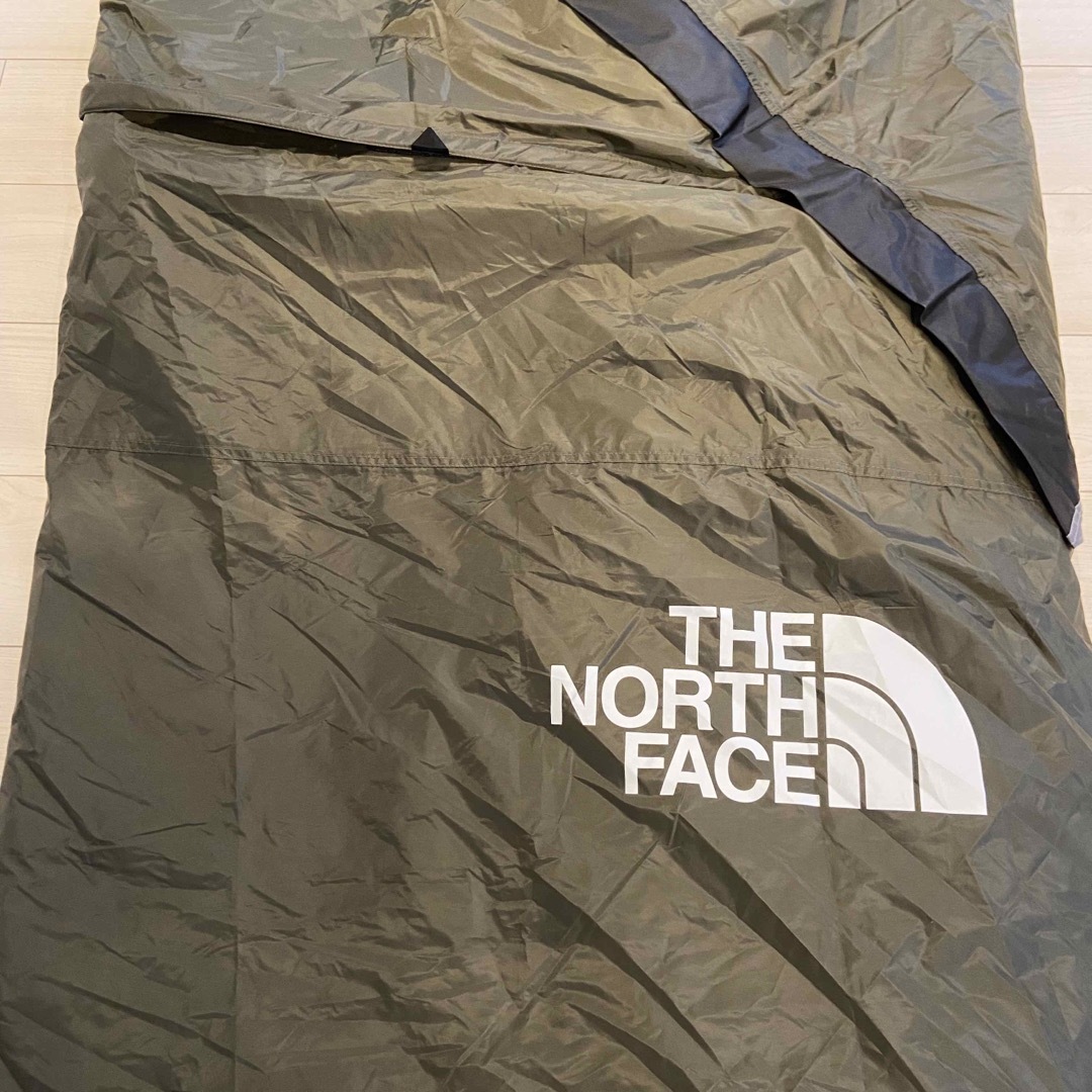 THE NORTH FACE(ザノースフェイス)の【44号様専用】ノースフェイス ランダー6 NV22100 ニュートープグリーン スポーツ/アウトドアのアウトドア(テント/タープ)の商品写真