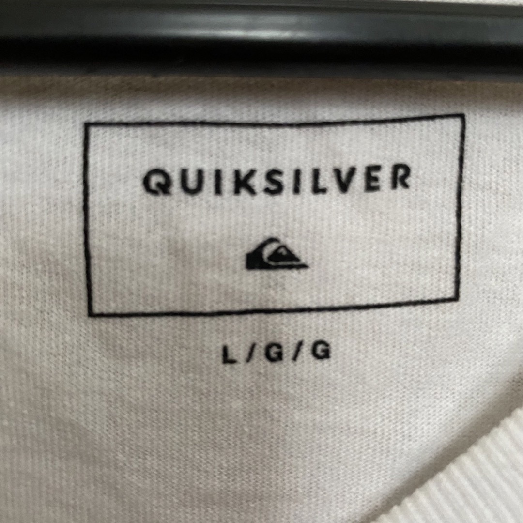 QUIKSILVER(クイックシルバー)のQuiksilver クイックシルバー Tシャツ 白 L メンズのトップス(Tシャツ/カットソー(半袖/袖なし))の商品写真