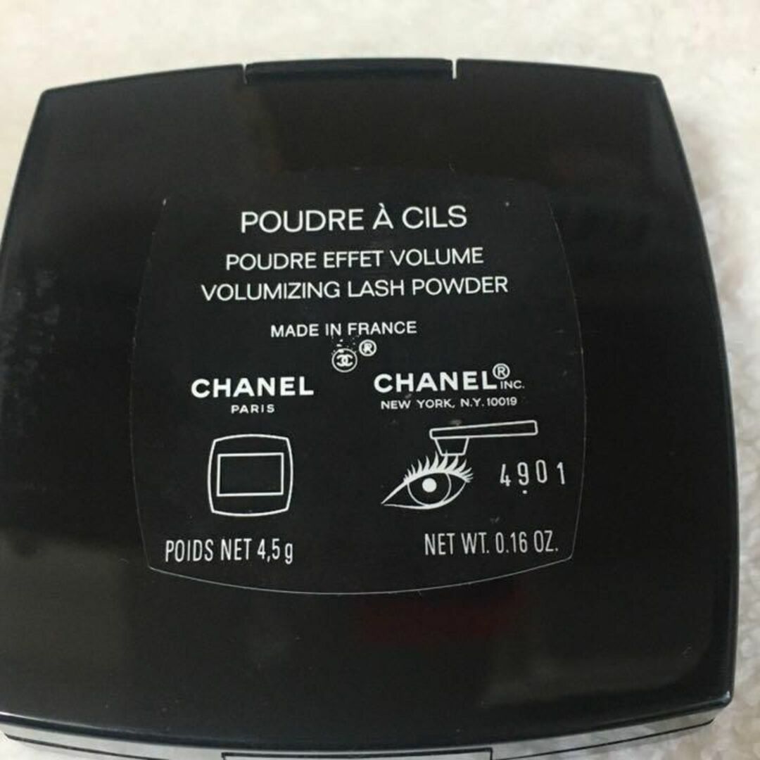 CHANEL  パウダーマスカラ ブラック