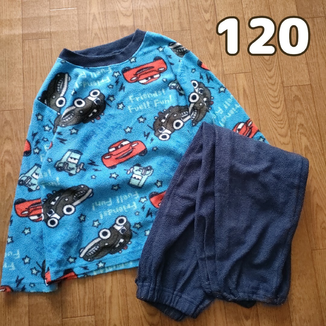 120(110-125 カーズ 冬用フリースパジャマ 男の子の通販 by うさまる's shop プロフお読みください♪｜ラクマ