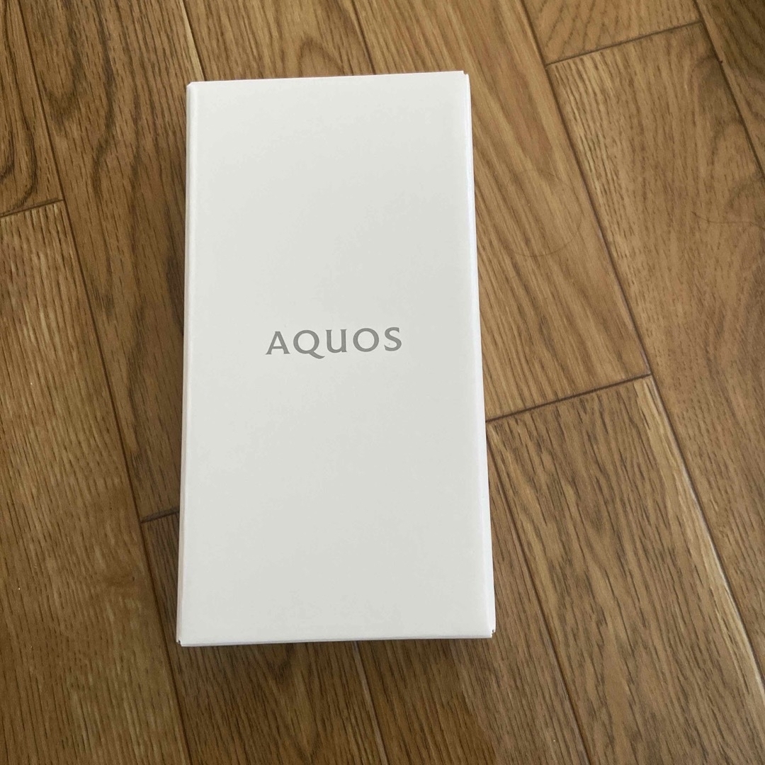 AQUOS Sense7 Plus