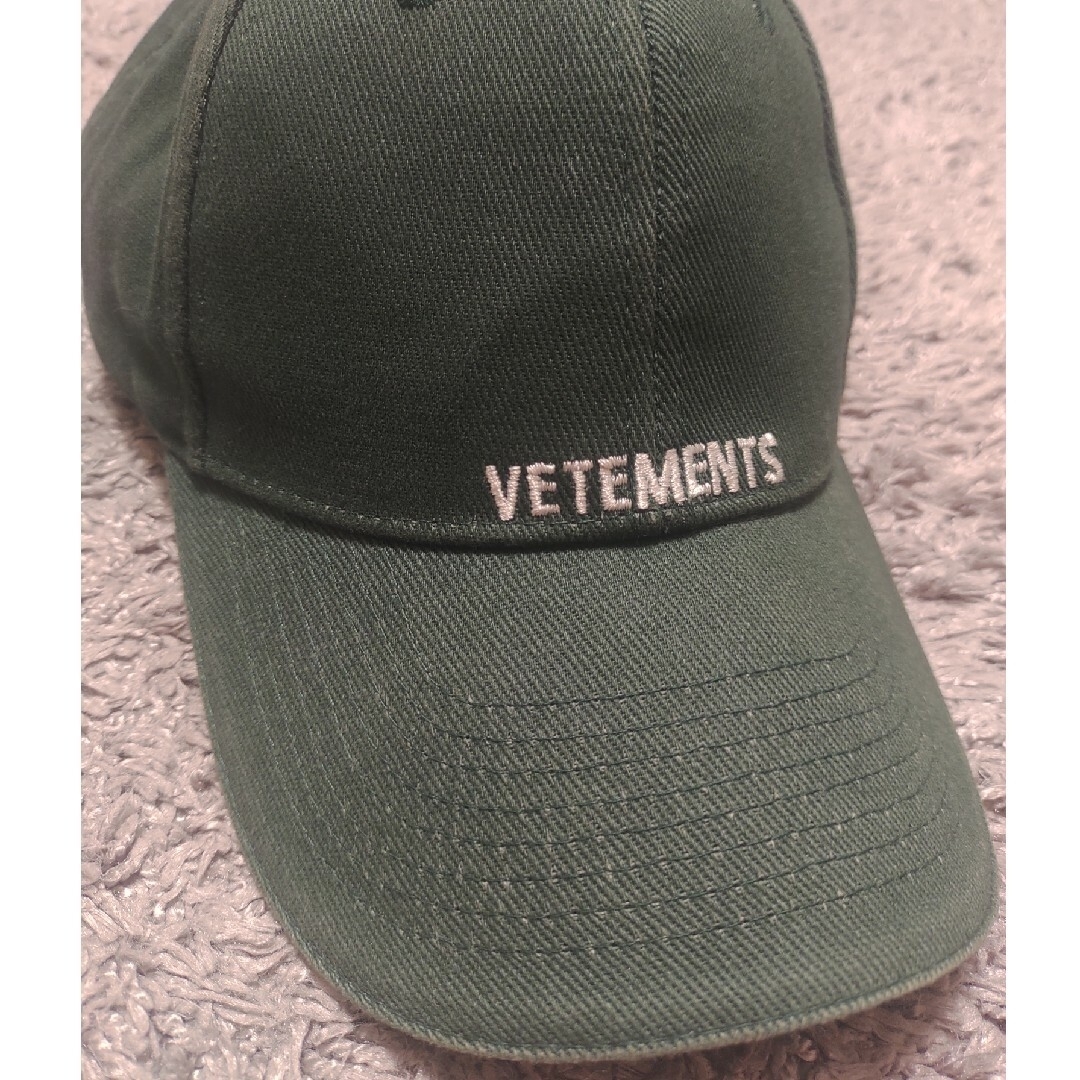 VETEMENTS ヴェトモン ベースボールキャップ　緑　ユニセックス