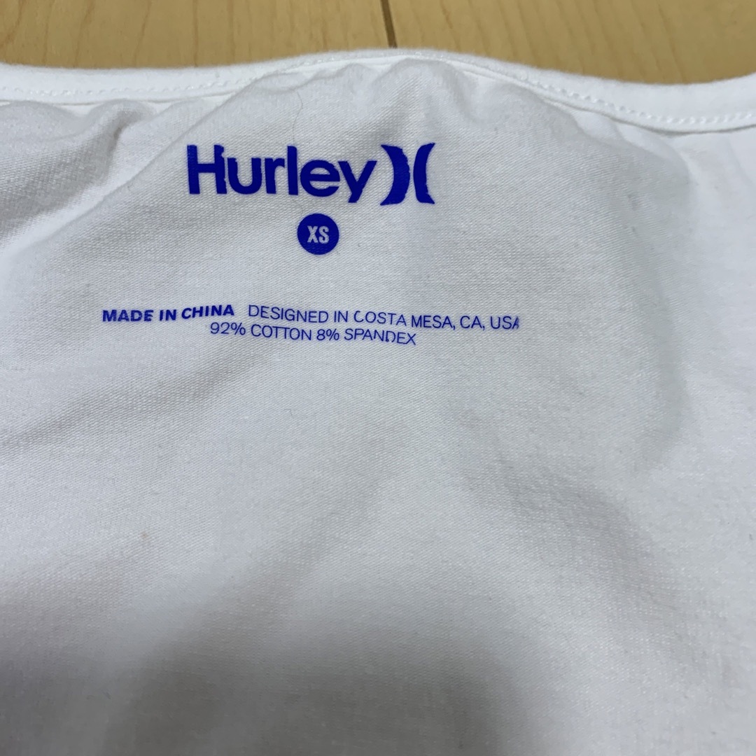 Hurley(ハーレー)のHurley   Tシャツ　XS レディースのトップス(Tシャツ(半袖/袖なし))の商品写真