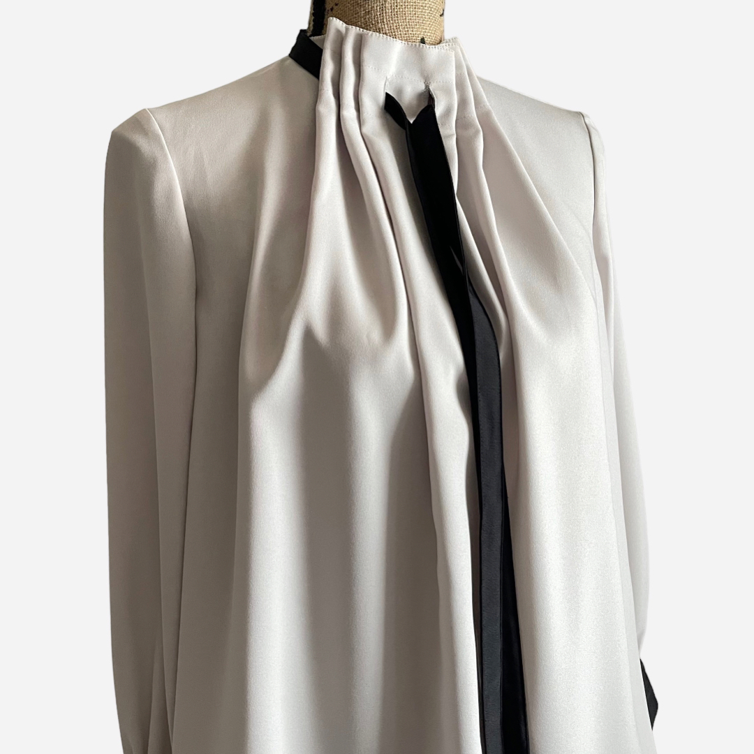 2023年René ルネ Lady Blouse ミルクホワイト リボン パール | ovale.eu
