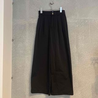 ザラ(ZARA)のZARA ワイドパンツ　ブラック　XS(カジュアルパンツ)