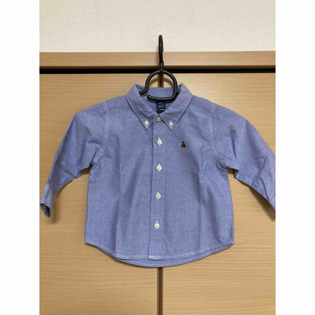 GAP(ギャップ)のGAP ロンパース　ボタンダウン　シャツ　ダンガリー　70cm 1-2歳 キッズ/ベビー/マタニティのベビー服(~85cm)(シャツ/カットソー)の商品写真