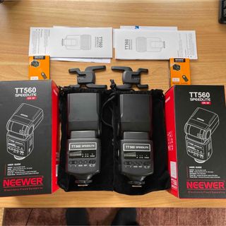 ニーワー(NEEWER)のNEEWER TT560 2台　スピードライトフラッシュセット(ストロボ/照明)