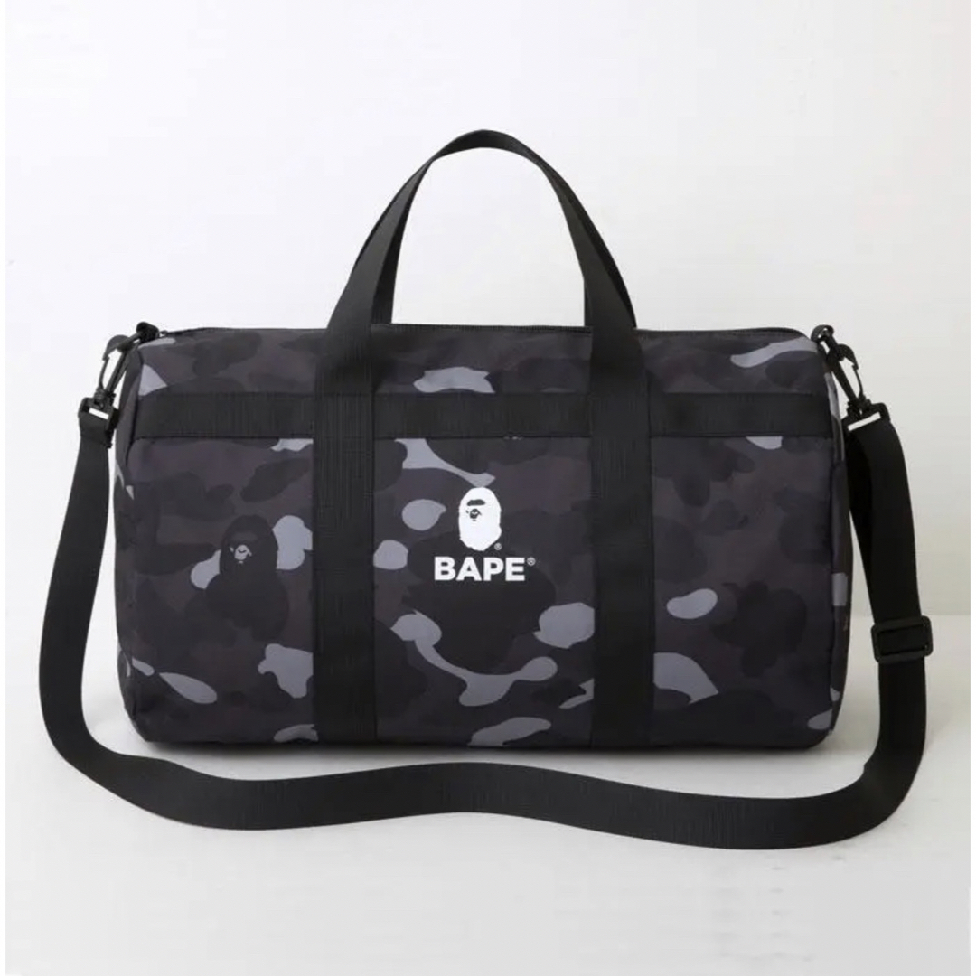 A BATHING APE(アベイシングエイプ)のA BATHING APE アベイシングエイプ BAPE 大容量ダッフルバッグ レディースのバッグ(ボストンバッグ)の商品写真