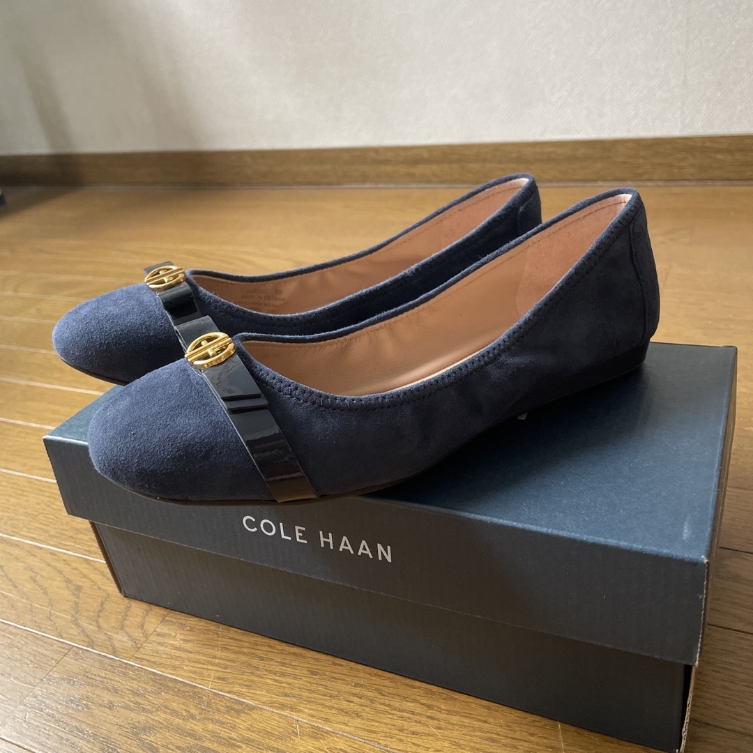 COLE HAAN フラットパンプス